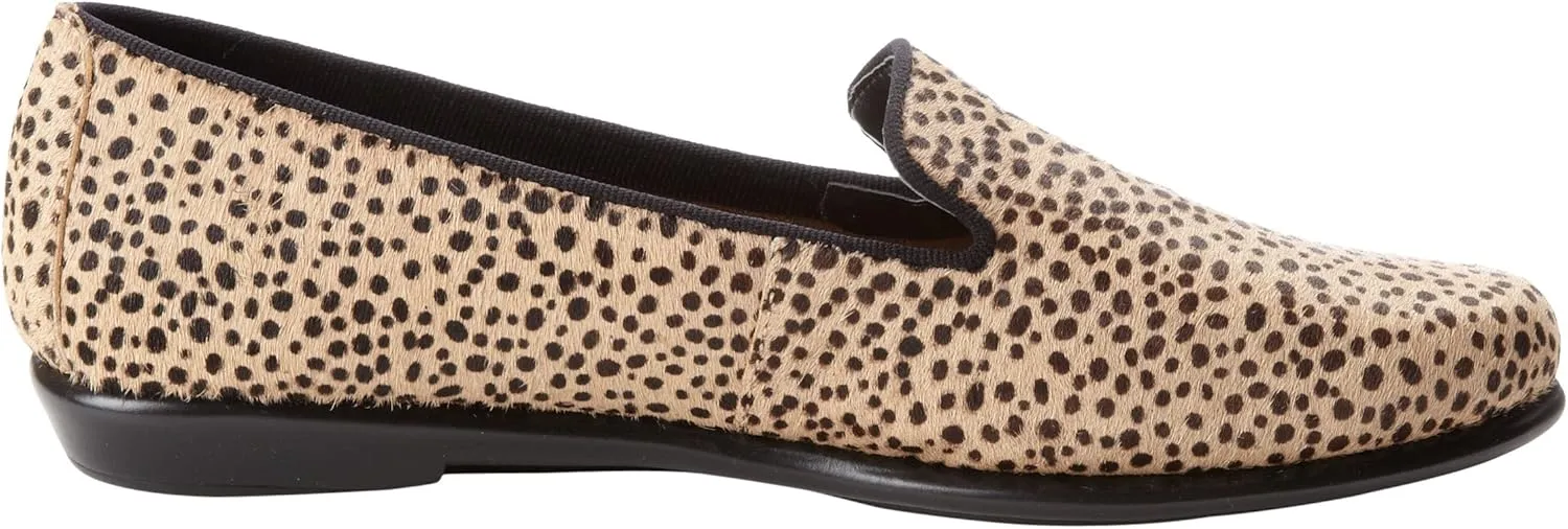 Aerosoles Women's Betunia Slip-On Loafer with Memory Foam Footbed