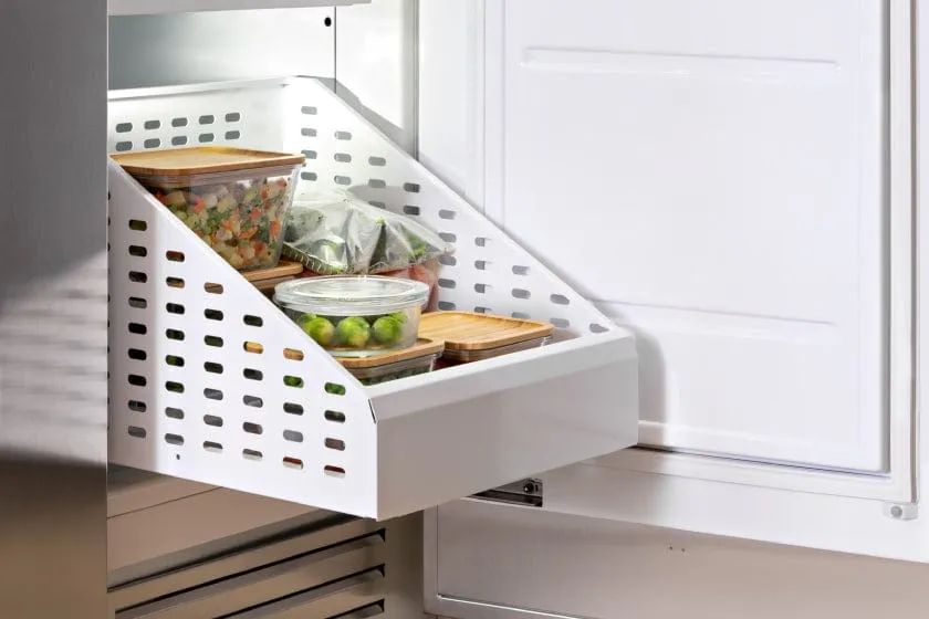 Bertazzoni 30 inch Right Door Stainless Steel Built-in Freezer REF30FCIPIXR/23