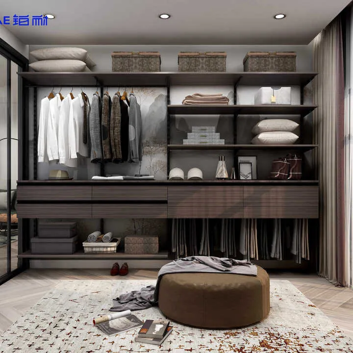 Clothes storage .. تخزين الملابس