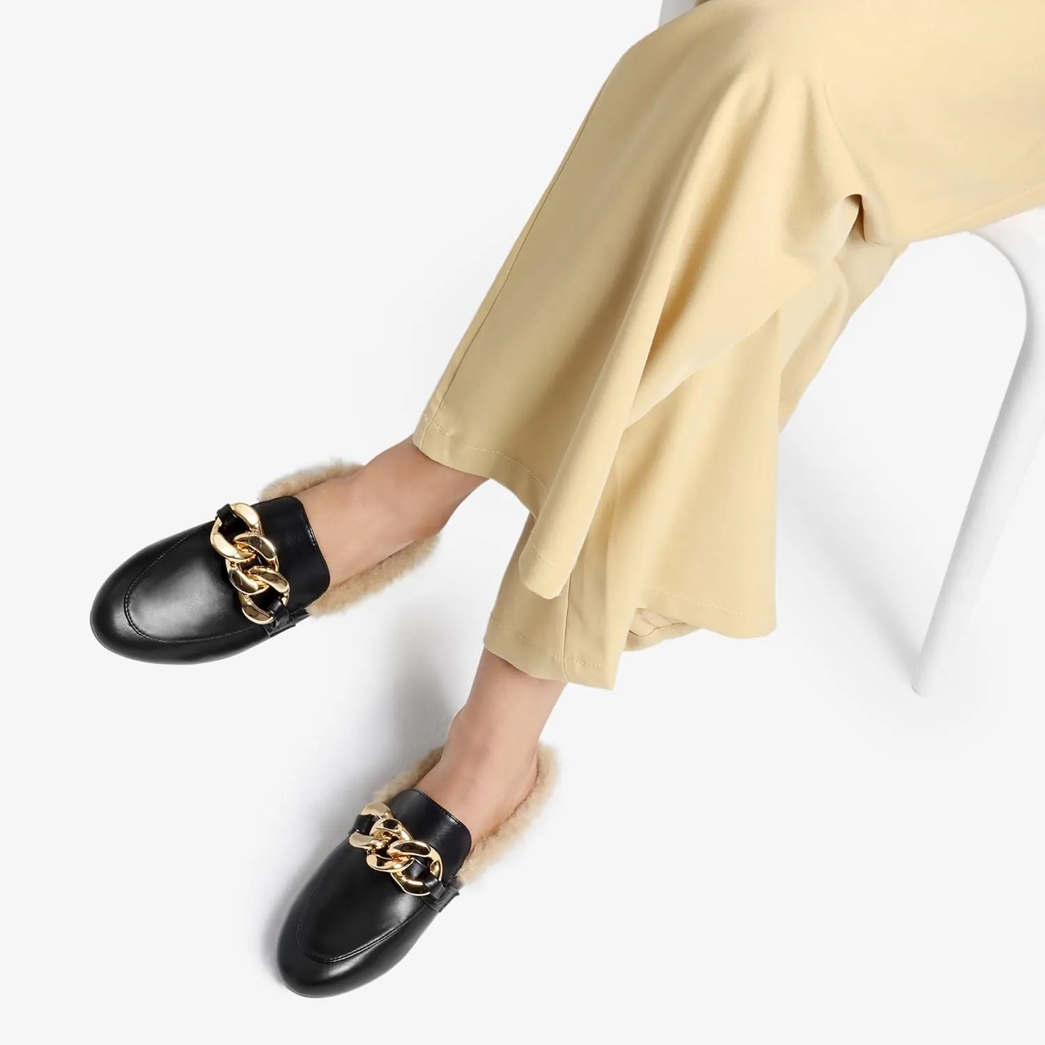 DREAM PAIRS Mules for Women Flats Shoes Comfortable Slip on Closed Toe Slides Loafers with Chain Backless Womens Mules