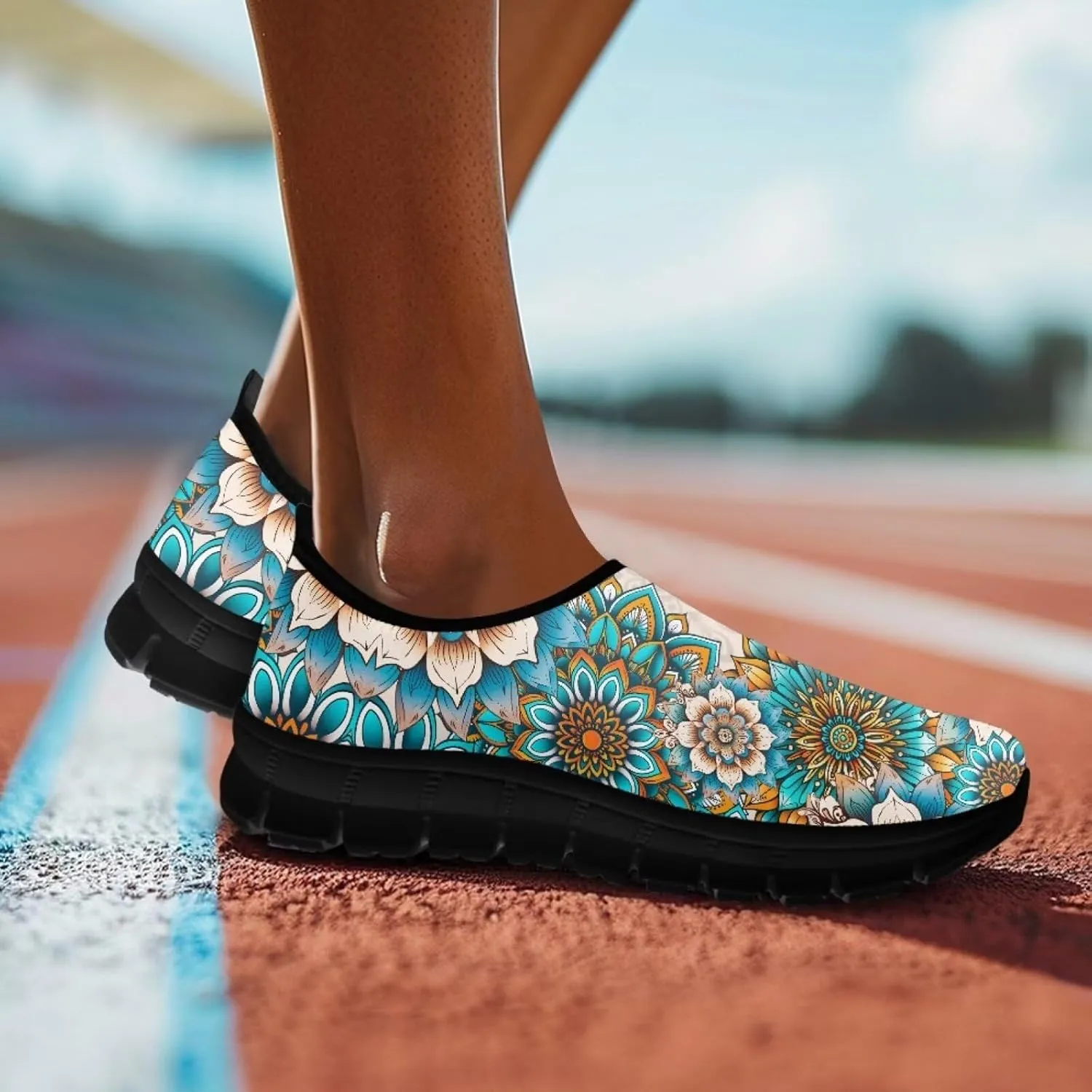 Hummingbirds Print Soft Loafers for Women Casual Trekking Mesh Shoes Non-Slip Walking Flat Shoes for All Seasons